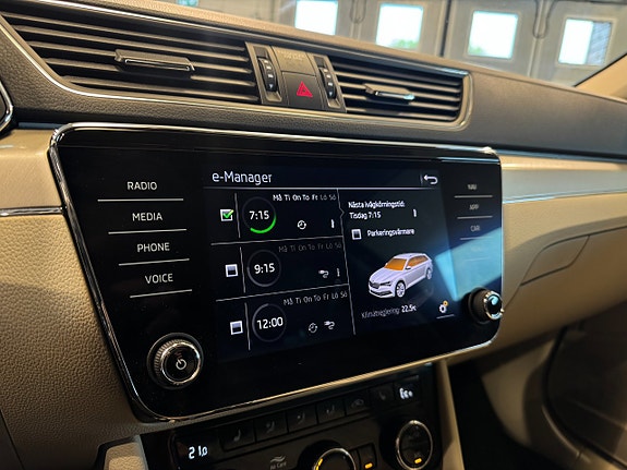 Skoda Superb 15 of 29