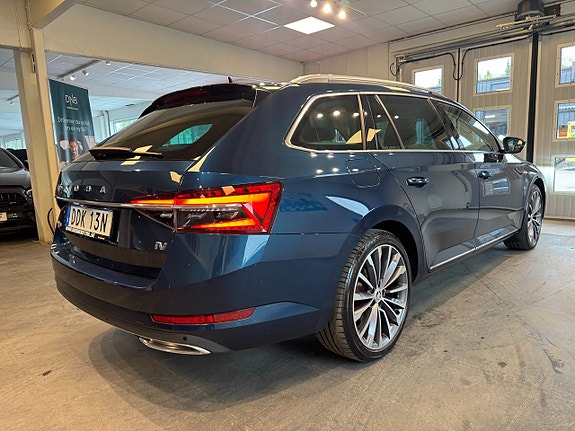 Skoda Superb 4 of 5
