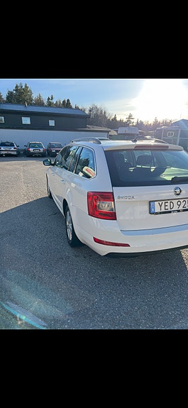 Skoda Octavia 5 of 5