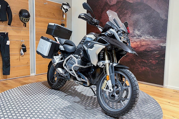 BMW R 1200 GS |Toppbox|Sidoväskor|Touratech motorbågar|SE SKICK| 3 of 5