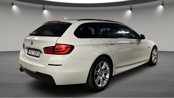 BMW 528 3 of 5