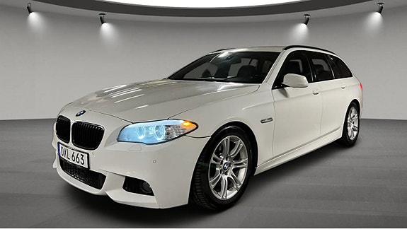 BMW 528 2 of 5