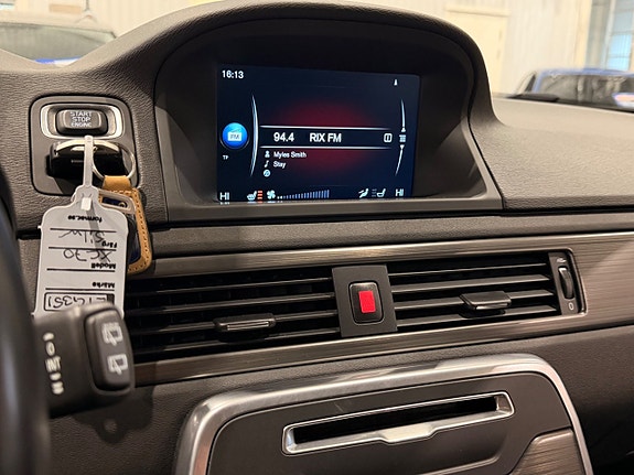Volvo XC70 24 of 30