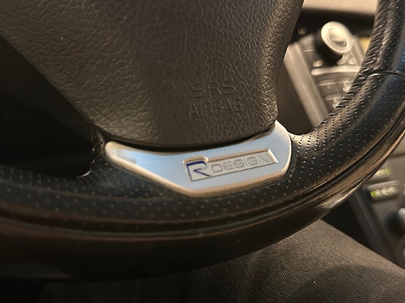 Volvo XC90 8 of 26