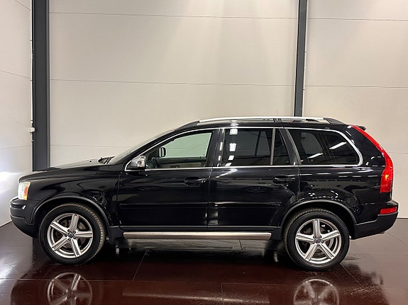 Volvo XC90 6 of 26