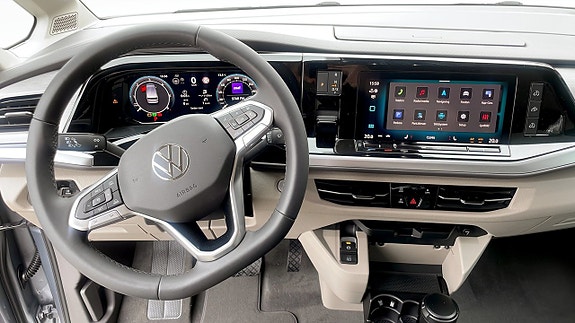 Volkswagen California 11 of 15