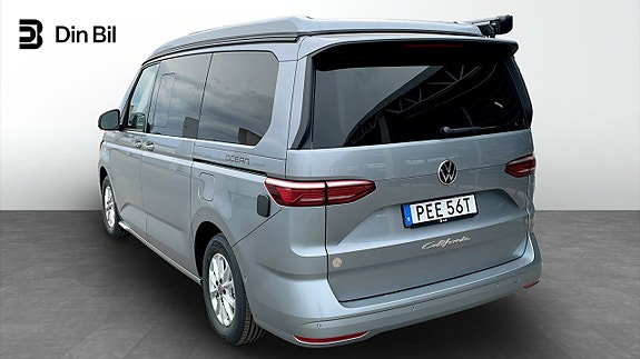 Volkswagen California 3 of 5