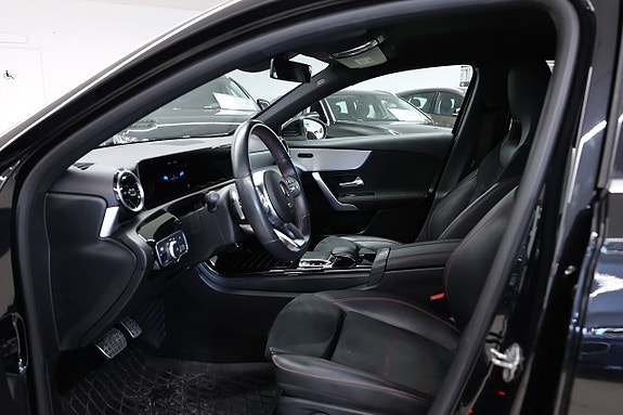 Mercedes-Benz A200 14 of 18