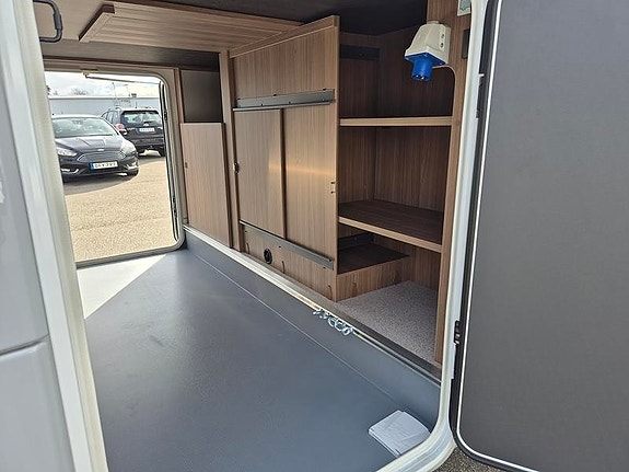 LMC CRUISER 2.0 T750 EL Introduktionserbjudande 180HK Aut Husbil NY 13 of 24