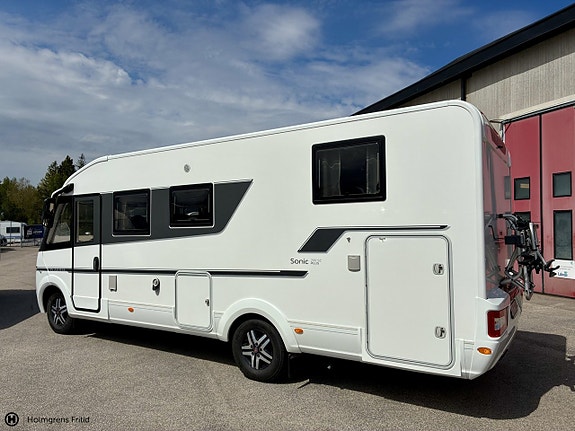 Adria Sonic 700 SC 4 of 15