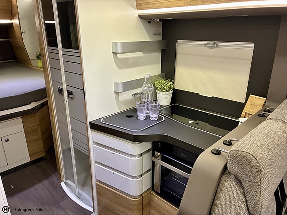 Adria Sonic 700 SC 7 of 15