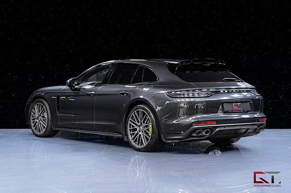 Porsche Panamera 4S 7 of 23