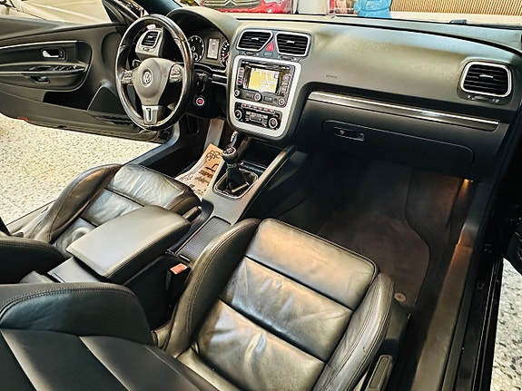 Volkswagen Eos 16 of 20