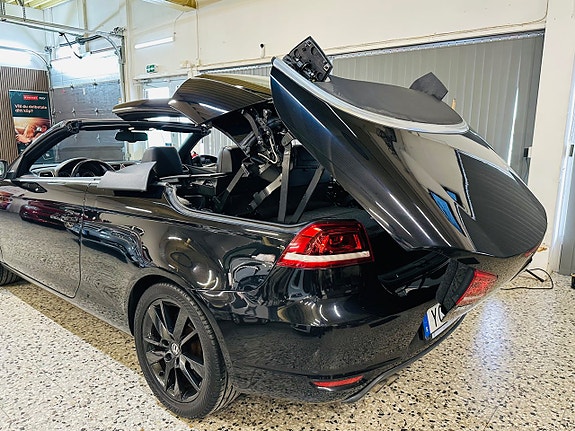 Volkswagen Eos 11 of 20