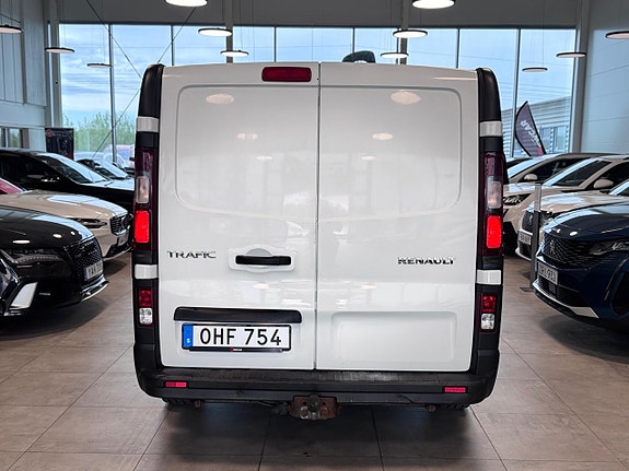 Renault Trafic 5 of 5