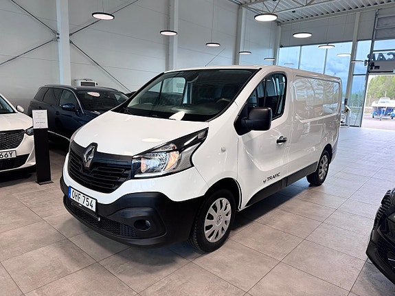 Renault Trafic 3 of 5