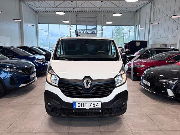 Renault Trafic 2 of 5