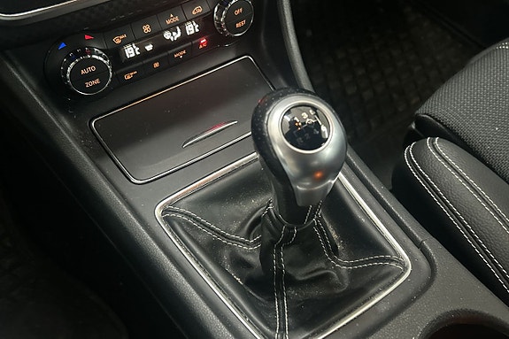 Mercedes-Benz A180 d 21 of 22