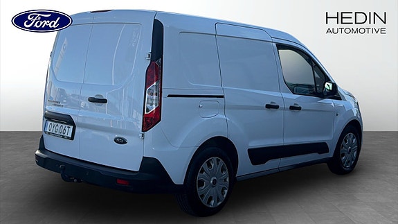 Ford Transit Connect 2 of 9