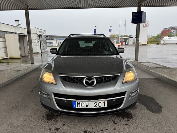 Mazda CX-9 2 of 5