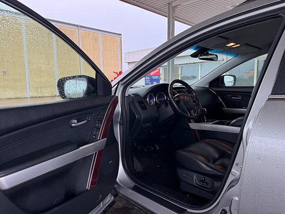Mazda CX-9 9 of 24