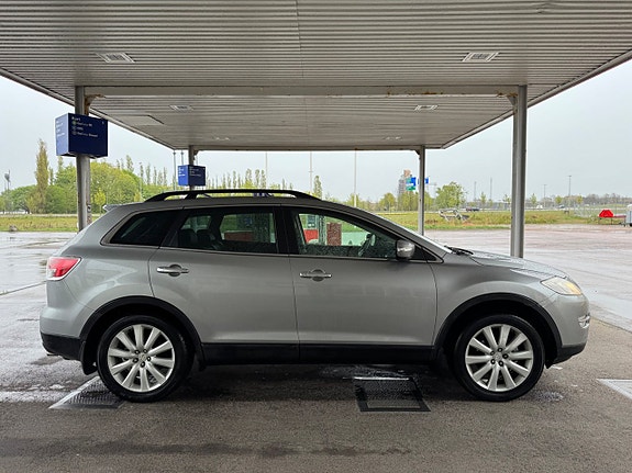 Mazda CX-9 4 of 5