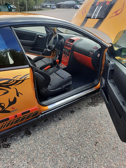 Opel Astra 4 of 5