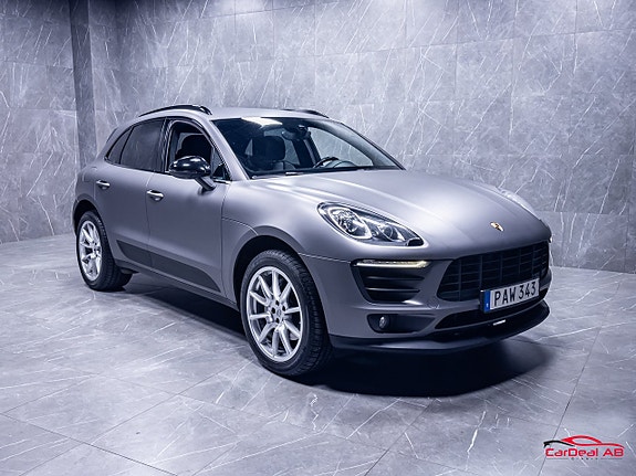 Porsche Macan S 9 of 28