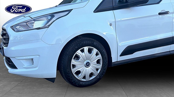Ford Transit Connect 9 of 9