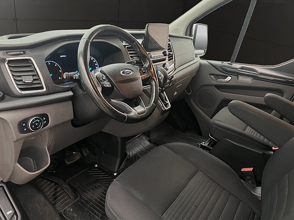 Ford Transit Custom 14 of 30