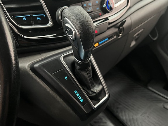 Ford Transit Custom 24 of 30