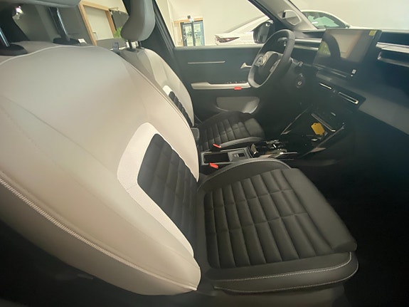 Citroen E-C3 Aircross 14 of 16