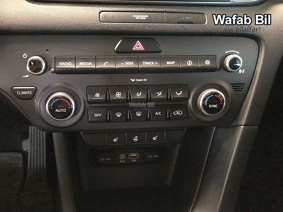 Kia Sportage 13 of 22