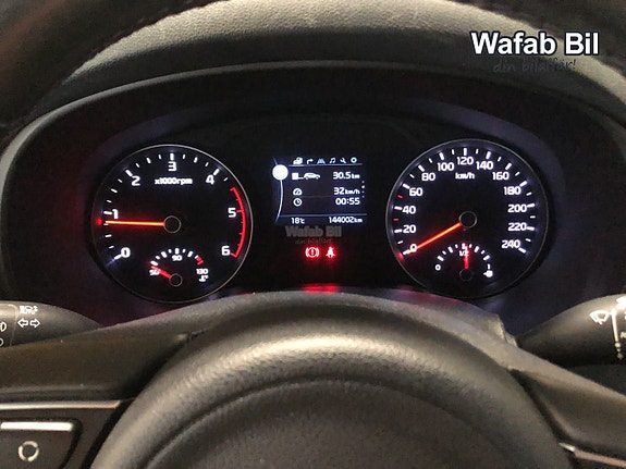 Kia Sportage 10 of 22