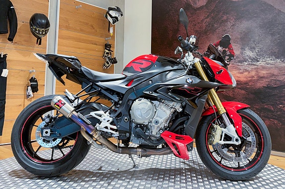 BMW S 1000 R |Akrapovic helsystem|Rizoma|Farthållare|Värmehandtag|
