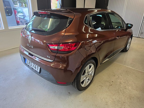 Renault Clio 4 of 5
