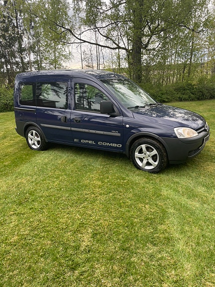 Opel Combo 3 of 5