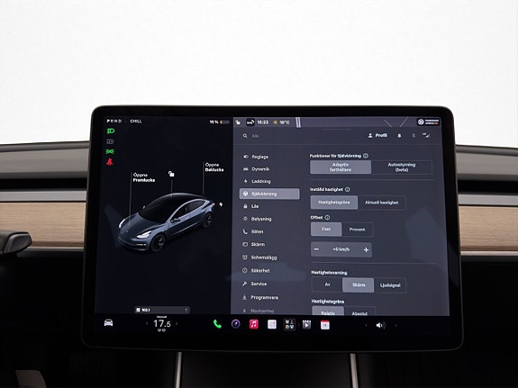 Tesla Model 3 19 of 30