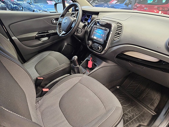 Renault Captur 13 of 26