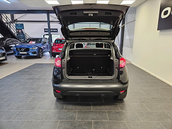 Renault Captur 6 of 26