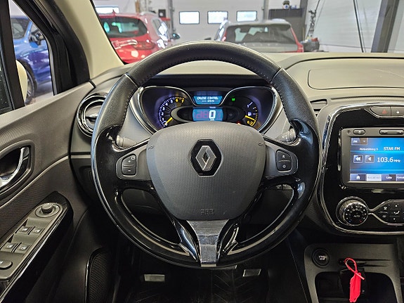 Renault Captur 20 of 26