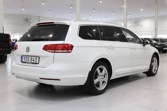 Volkswagen Passat 4 of 5
