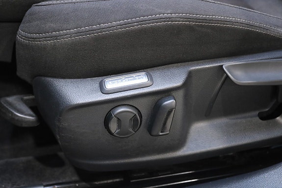 Volkswagen Passat 26 of 26
