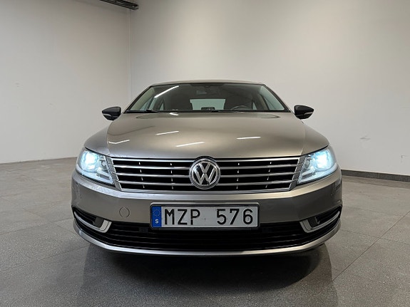 Volkswagen CC 19 of 19