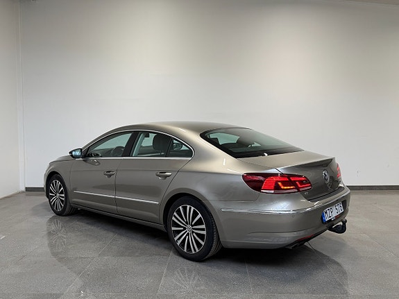 Volkswagen CC 14 of 19