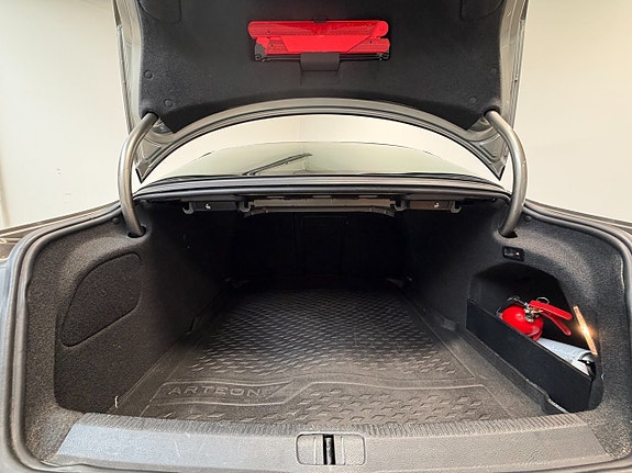 Volkswagen CC 17 of 19