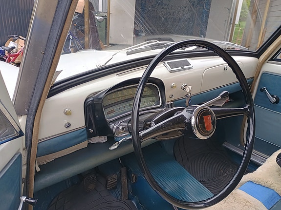 Fiat 1100 3 of 5