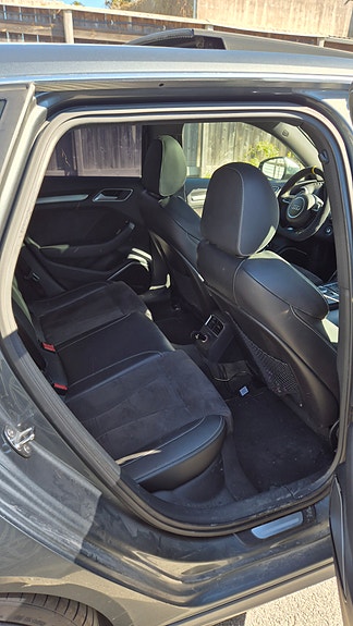 Audi S3 4 of 5