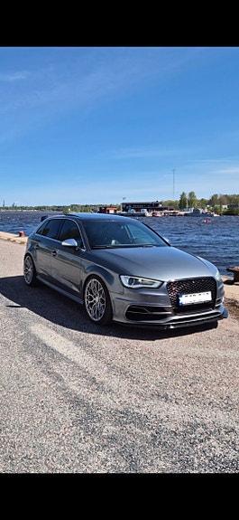 Audi S3 2 of 5