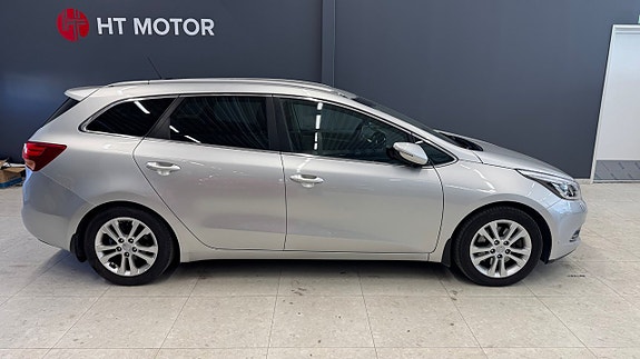 Kia Ceed 3 of 5